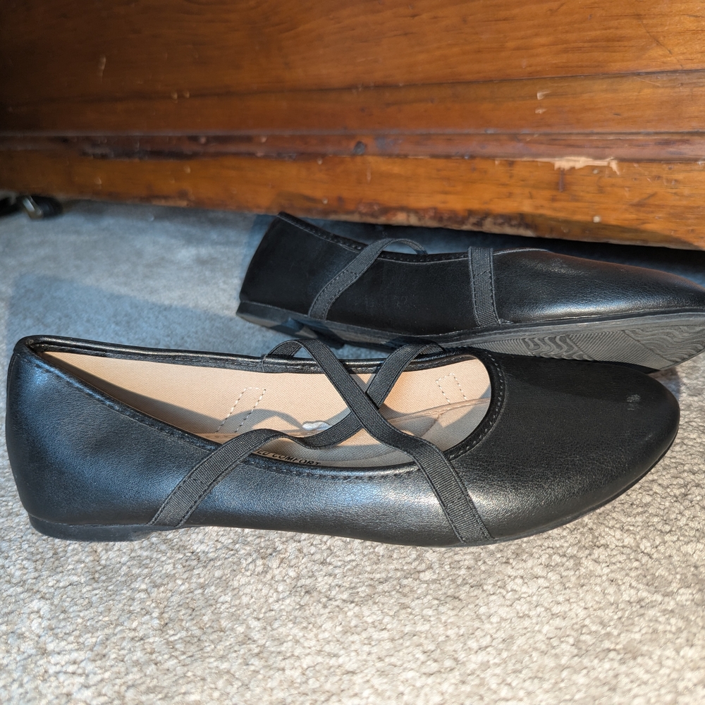 SO Black Flats Versatile Comfort Loafers
